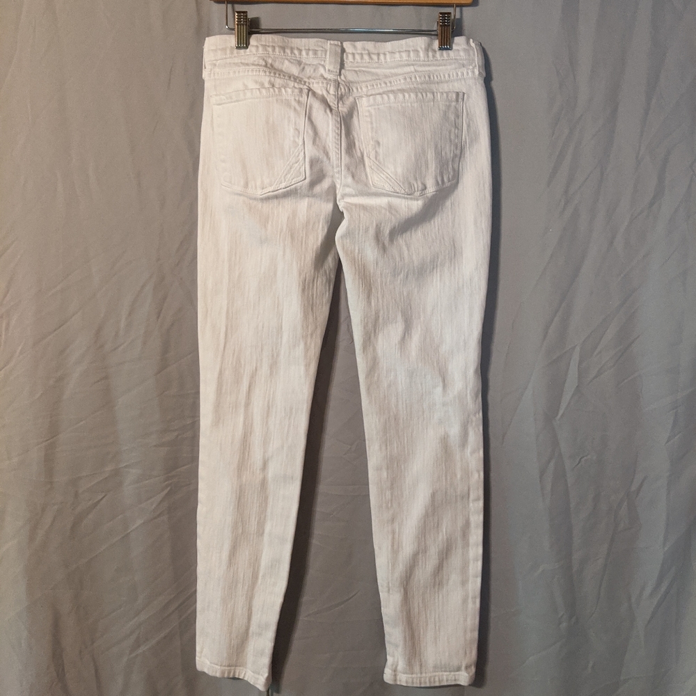 Capris - Picture 2 of 4